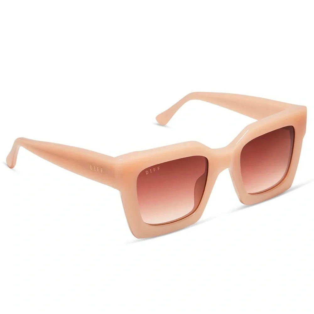 DIFF Dani Sunglasses Faded Citrus Frame Dusk Gradient Lenses NWT